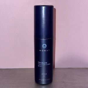 Monat hair tousled texturizing mist